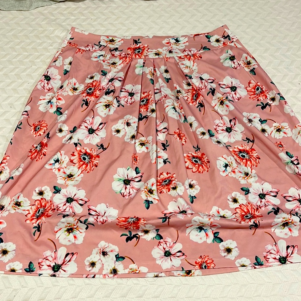 Floral pink skirt